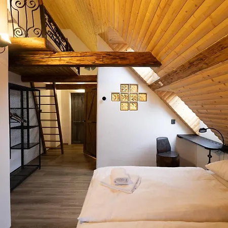 Horni Strakuv Mlyn Country house
